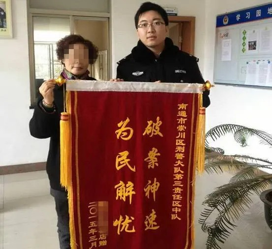 微信图片_20201002215132_副本.jpg